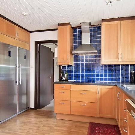 Private Room With No Windows In Shared House-5 Ούμεο Εξωτερικό φωτογραφία